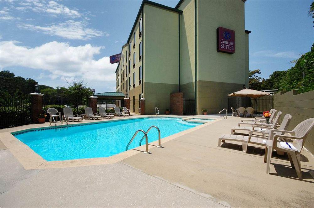 Comfort Suites Columbus State University Area Bagian luar foto
