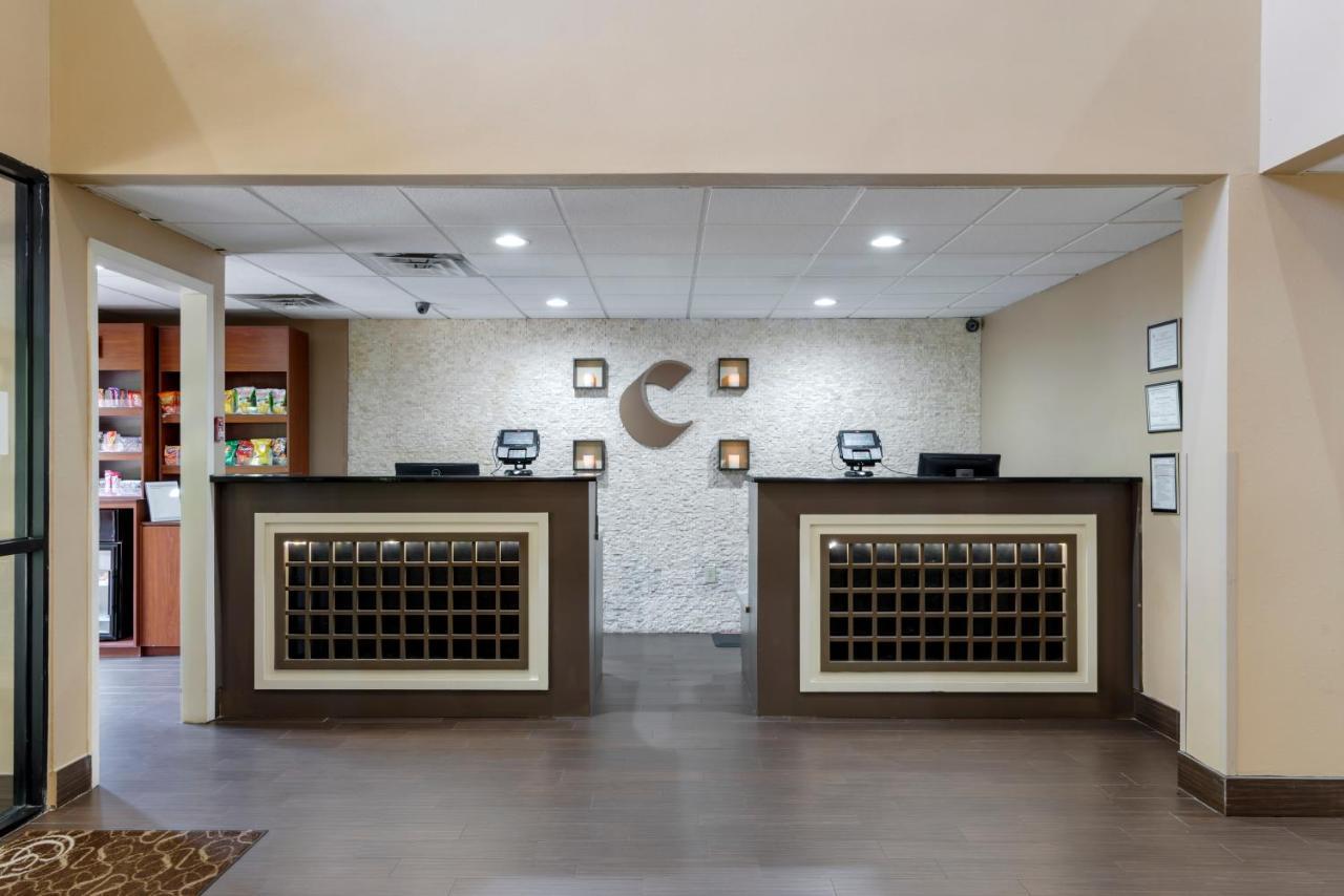 Comfort Suites Columbus State University Area Bagian luar foto