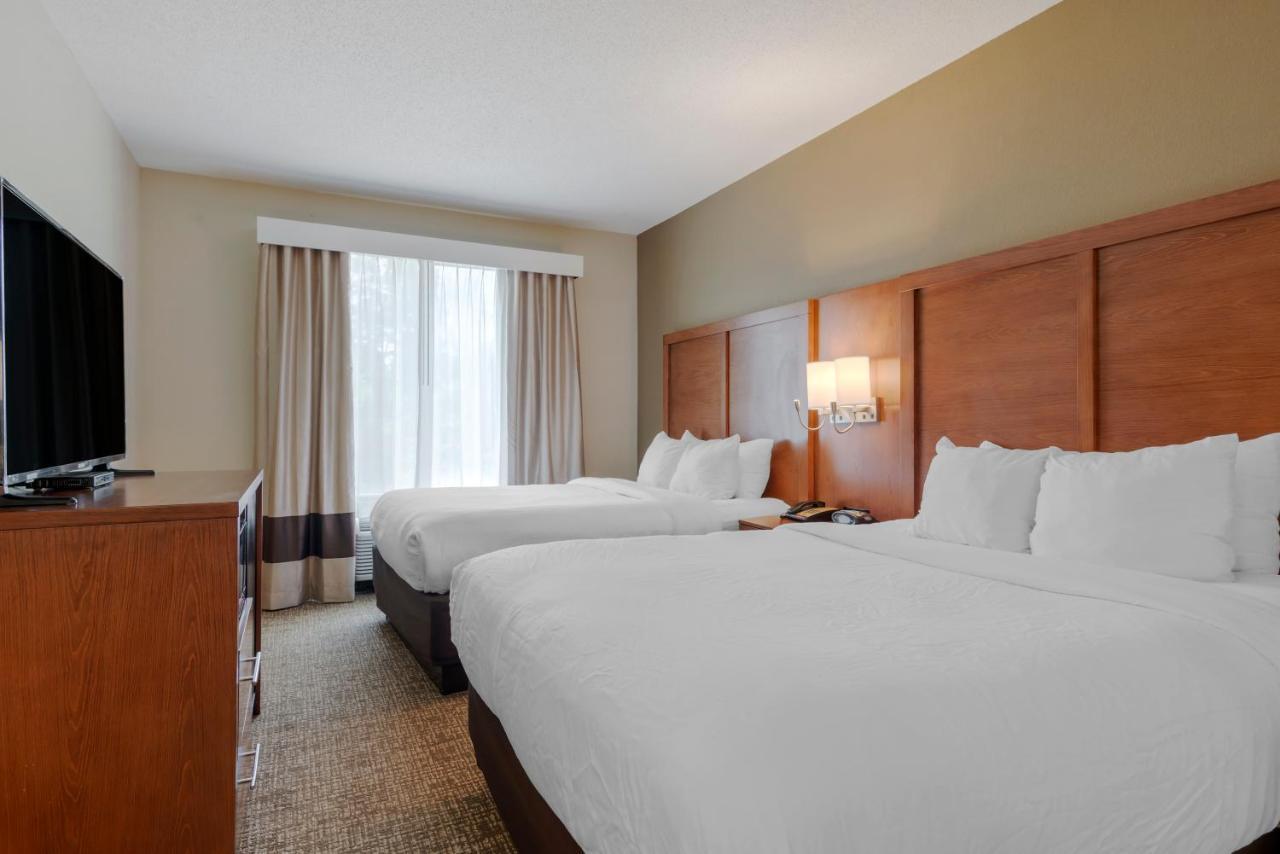 Comfort Suites Columbus State University Area Bagian luar foto