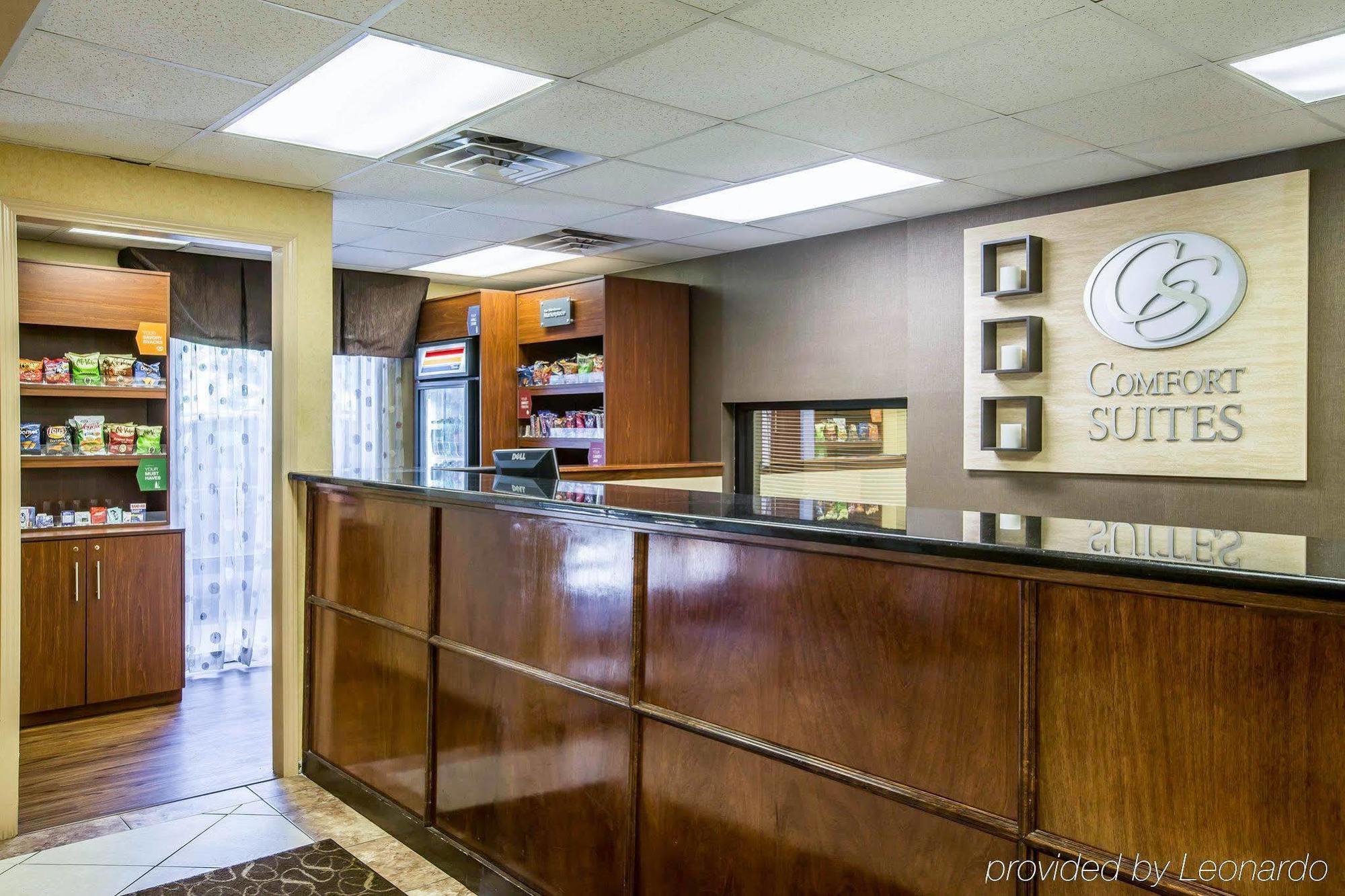 Comfort Suites Columbus State University Area Bagian luar foto